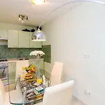 Kalea - One Bedroom With Terrace A2 2 Daire *