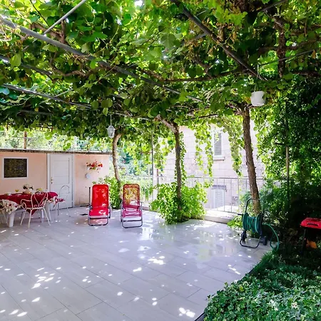 Kalea - One Bedroom With Terrace A2 2 דירה *