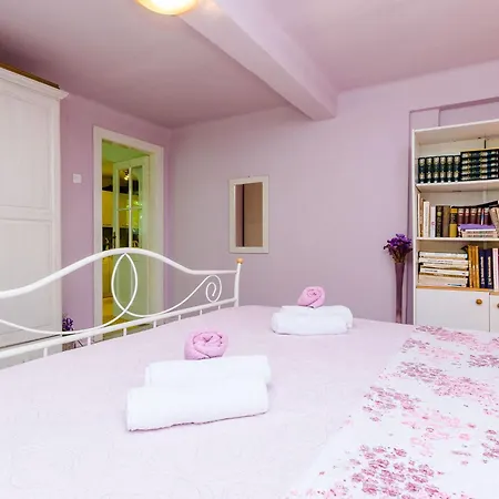 Kalea - One Bedroom With Terrace A2 2