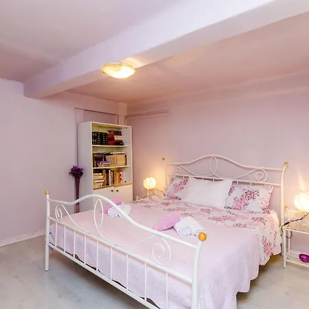 アパート Kalea - One Bedroom With Terrace A2 2 ドゥブロブニク
