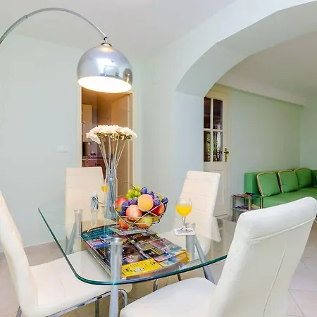 Kalea - One Bedroom With Terrace A2 2 * ドゥブロブニク